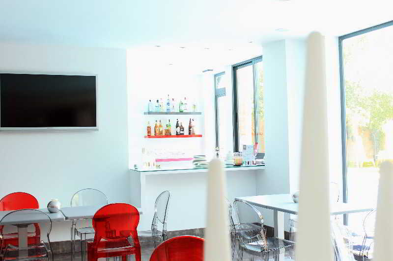 Aacr Hotel Monteolivos Sevilla Bagian luar foto