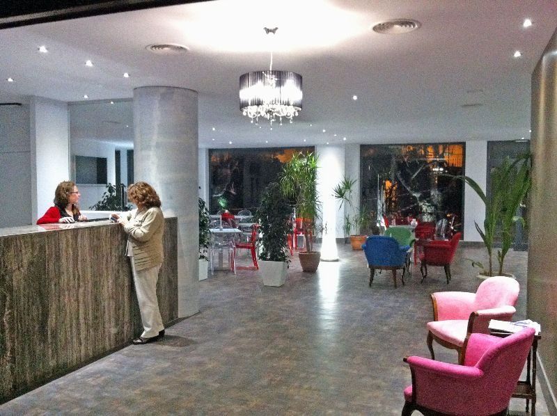 Aacr Hotel Monteolivos Sevilla Bagian luar foto